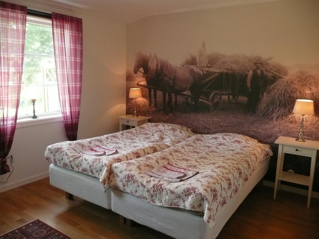 Bed and Breakfast Kullens Bed&Breakfast Mellby  Zimmer foto